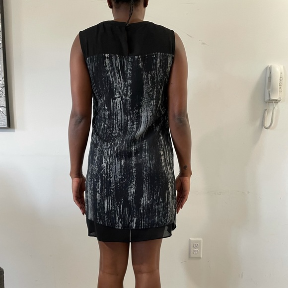 Perfect Black & Gray dress - Picture 3 of 3